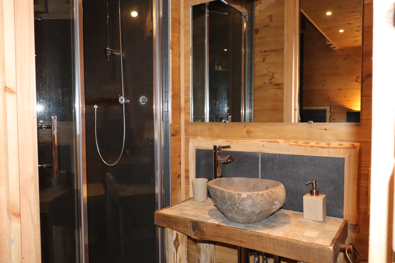 The Nest Treehouse — photo 8